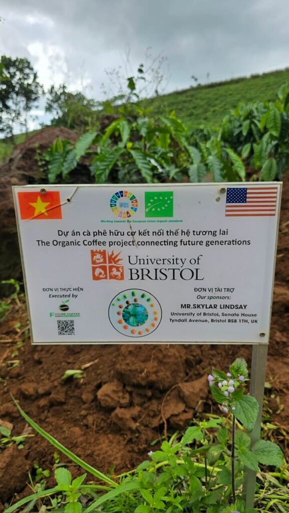 Ảnh Khách Hàng UNIVERSITY OF BRISTOL Future Coffee Farm